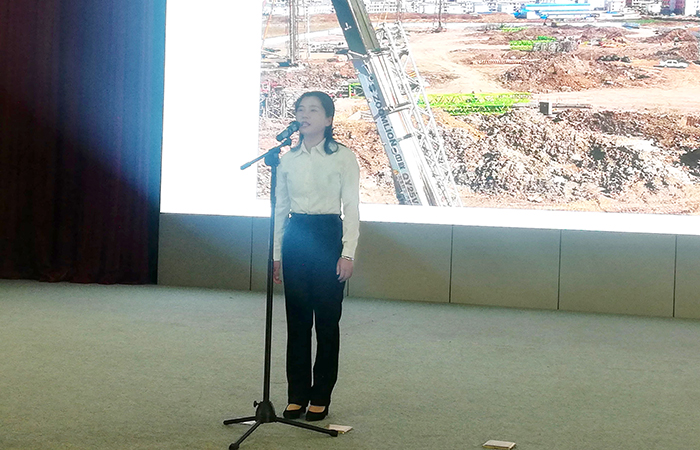 1618903739915875.jpg 演講小.jpg