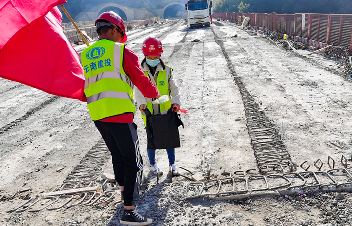 1647931972252426.jpg (小圖)“青春建投 志愿長行”主題團(tuán)日活動-圖1攝影:譚夢林.jpg